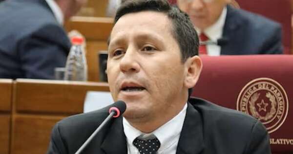 La Nación / Fiscalía abre carpeta de investigación contra Vera