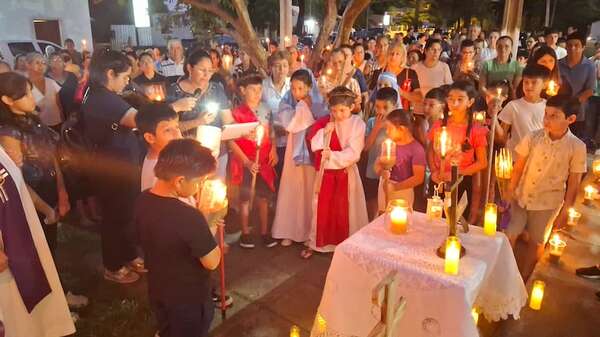 Viacrucis infantil convoca a vivir Semana Santa con fe - Nacionales - ABC Color