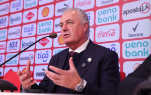 Gustavo Alfaro dio pistas sobre el equipo que pondrá ante Marruecos