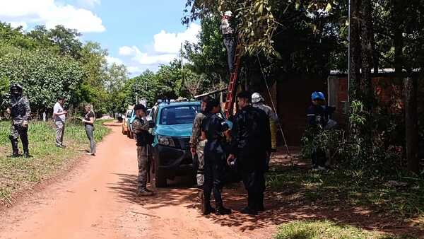 ANDE desmantela más de un centenar de conexiones clandestinas en Caaguazú - ADN Digital