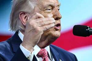 Trump lanza una nueva amenaza a Cuba: “es la siguiente” - Mundo - ABC Color