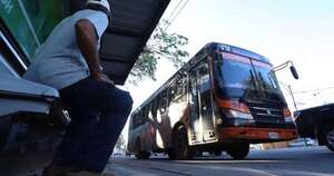 Diario HOY | No habrá buses hasta el lunes a la media mañana como mínimo