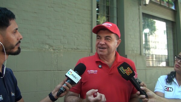 Eduardo Florentín refuerza contacto con comerciantes y plantea un plan de desarrollo integral para Encarnación