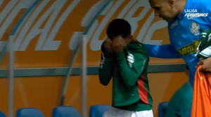 Jugador de la Sub-12 de Palmeiras rompe en llanto por supuestos insultos racistas