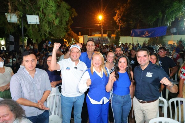 Luz Bella González exhibe músculo político y unidad liberal en acto de presentación de precandidatura del PLRA » San Lorenzo PY