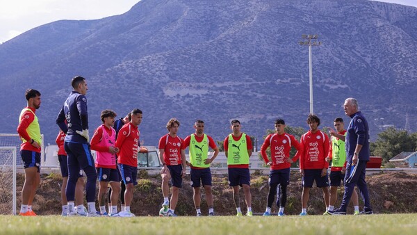 La Albirroja ya entrena pensando en Marruecos
