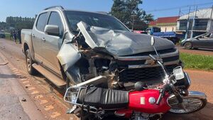 Minga Guazú: Un accidente fatal deja a una mujer sin vida y un herido