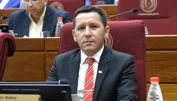 Honor Colorado prepara libelo acusatorio para expulsar a Chaqueñito del Senado