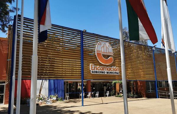 Brecha millonaria entre precandidatos en Encarnación