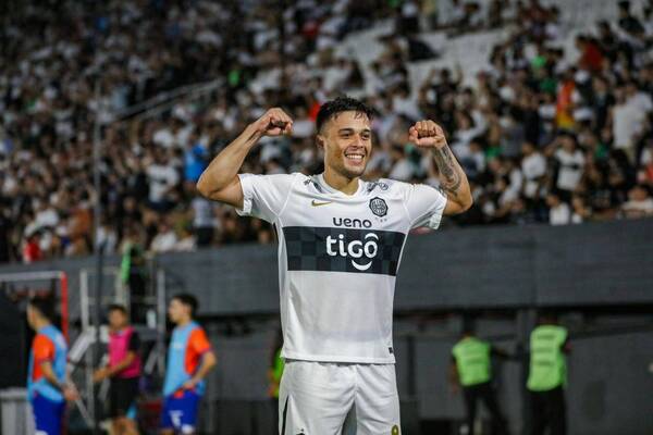 Olimpia cocinó al "Gallo" antes de semana santa