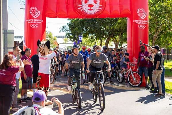 Ciclismo: Al Botánico, para un  paseo ciclístico - Polideportivo - ABC Color