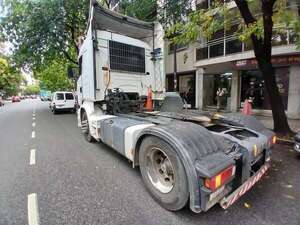 Cae camión paraguayo con carga de ketamina por US$ 1,5 millones en Buenos Aires - Policiales - ABC Color