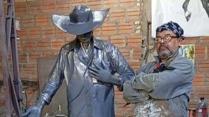 Hugo Escobar: “Convertimos la canción en hierro”