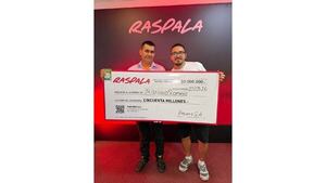 Raspala entrega G. 100 millones y celebra a dos nuevos ganadores