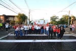 Popular / ¡Camilo Pérez cumplió promesa y arregló sumideros!