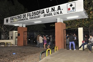 Estudiantes proponen eliminar puntaje mínimo de ingreso en Filosofía UNA