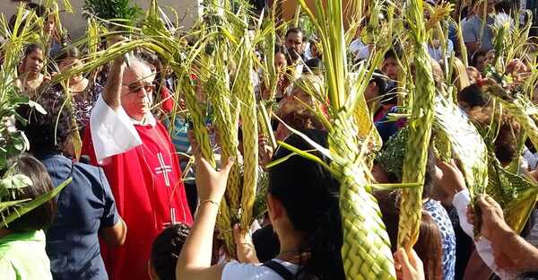 Celebran inicio de Semana Santa con el tradicional Domingo de Ramos | Unicanal