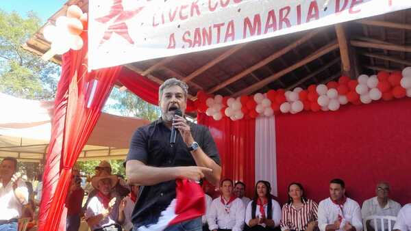 Mario Abdo tilda a los cartistas de “inútiles que no sirven para nada”