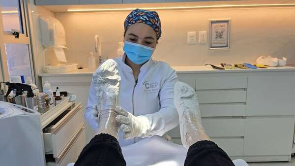 ¿Sentís una piedra en el zapato? el desafio de caminar con Neuroma de Mortón - Nacionales - ABC Color