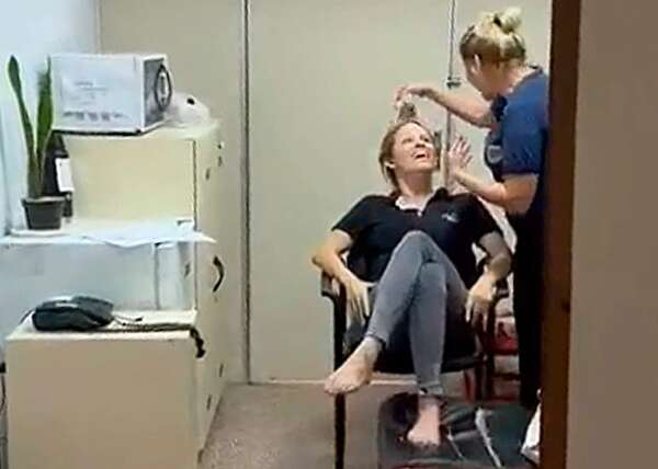 Funcionarias de Atención a Víctimas de Violencia están obligadas a recibir denuncias - Nacionales - ABC Color