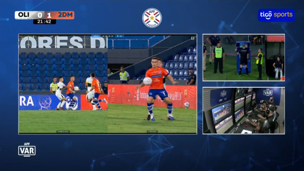 Elías Alfonso niega haber tocado el balón con la mano