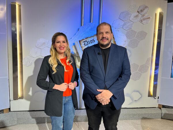 Los peligros del Roblox, esta noche en Salvando Vidas por RCCTV