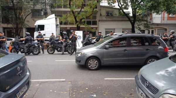 Camión con matrícula paraguaya fue detenido en Argentina con casi 400 litros de ketamina | Unicanal