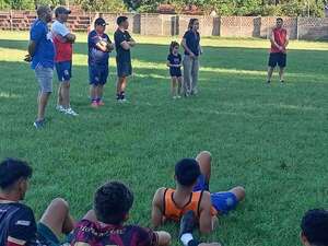 El Club 15 de Agosto se alista para defender su título en la Liga Misionera del Sur - Nacionales - ABC Color