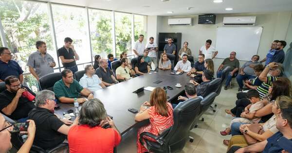 La Nación / Gobierno llega a un acuerdo con transportistas y se levanta medida de fuerza