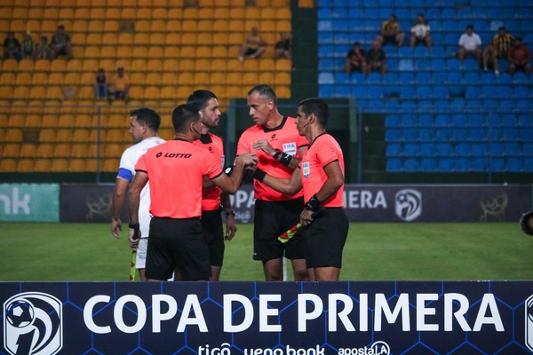Nómina arbitral para el capítulo 14