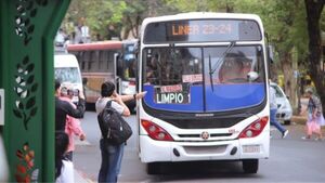 Gobierno anuncia normalización del transporte desde las 4:00 y advierte sobre sanciones tras el paro