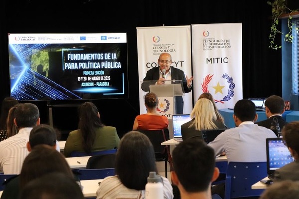 Avanza formación sobre inteligencia artificial y su uso en salud - Portal Digital Cáritas Universidad Católica