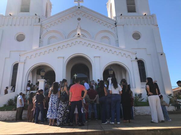 Inicio de la Semana Santa con masiva participación de fieles en el Domingo de Ramos en Encarnación