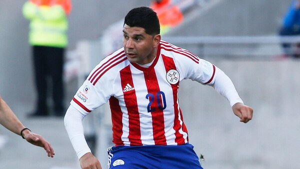 Popular / ¡Atendé por qué le negaron la salida de Argentina a este expelotero albirrojo!