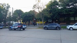 Conmoción y horror en Argentina: Estudiante ingresa armado al colegio y mata a un compañero