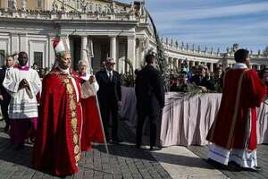 Sin prisa, pero sin pausa: León XIV reconfigura la Curia Vaticana - Mundo - ABC Color