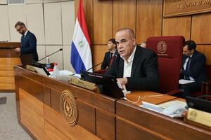 Avanzan con el libelo acusatorio para expulsar a "Chaqueñito" Vera del Senado