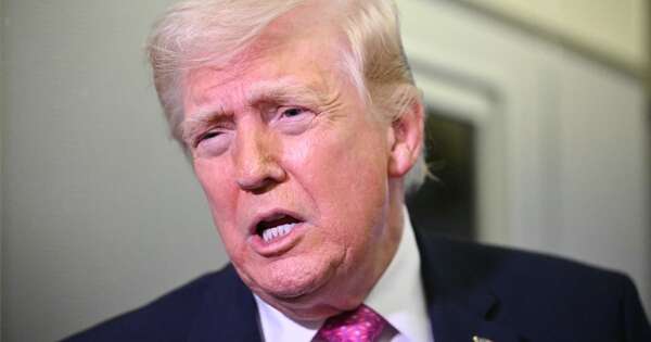 La Nación / Donald Trump amenaza con destruir terminal petrolera de Irán si no hay un acuerdo “pronto”