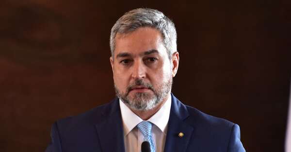 La Nación / La pesada herencia de Abdo Benítez: deudas, corrupción y falta de transparencia