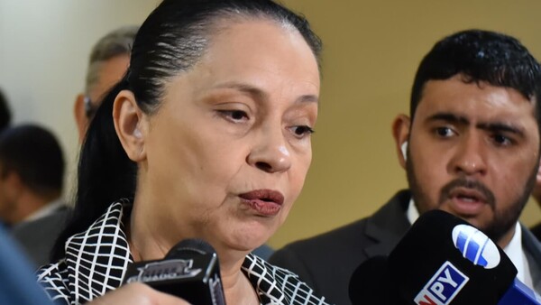 Senado insta a venta de propiedades de Itaipú a moradores, a pedido de Yolanda