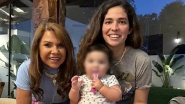 ¡Bombazo en el PLRA! Celeste Amarilla insinúa su retiro y pone a su hija como sucesora - Noticiero Paraguay