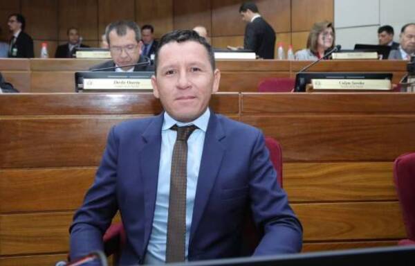 ¡Chauqueñito! Con 36 votos fue expulsado del Congreso por unanimidad