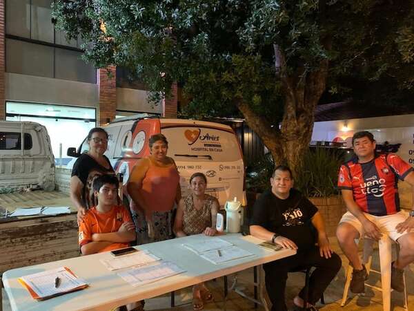 Vecinos de Asunción siguen sin colectivos internos, pese a suba del pasaje - Nacionales - ABC Color