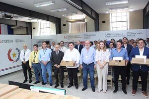 Itaipú hace entrega de 55 equipos Holter al MSPyBS | DIARIO PRIMERA PLANA