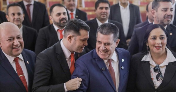 Hernán Rivas es sobreseído por su título de abogado y se salva del juicio oral