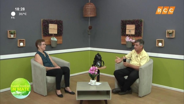 Video: TUMM TERE IN MATE | Als Krankenschwester dienen –  Mary Sawatzky