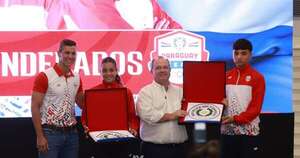La Nación / Peña participa de la presentación del Team Paraguay para los IV Juegos Sudamericanos de la Juventud