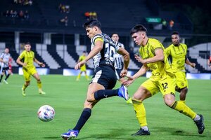 Libertad se reencuentra con la victoria al derrotar por la mínima a Recoleta FC