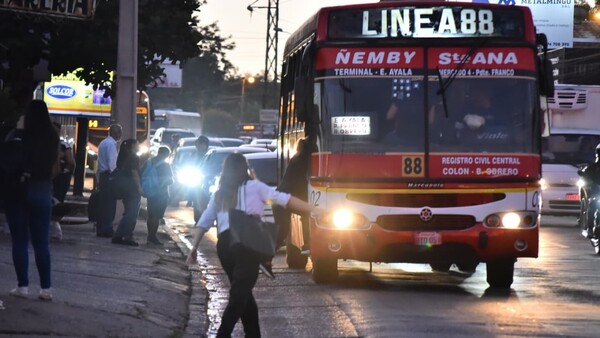 Por falta grave, unas 28 empresas de transporte son sumariadas tras interrupción del servicio