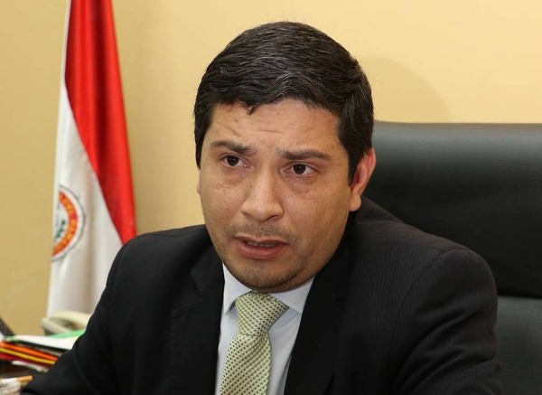 Disputa interna por asignación de listas genera tensión en la ANR en plena campaña